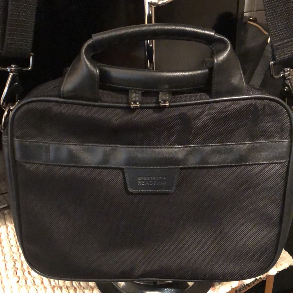 Kenneth Cole Reaction R-Tech - Picture 5 of 8
